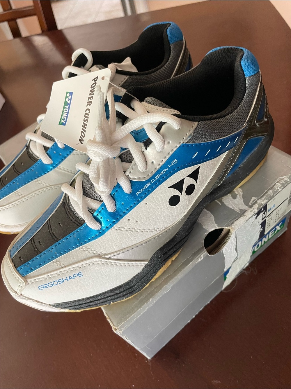 Yonex SHB-45 (or Yonex Power Cushion 45) Badminton Women 6